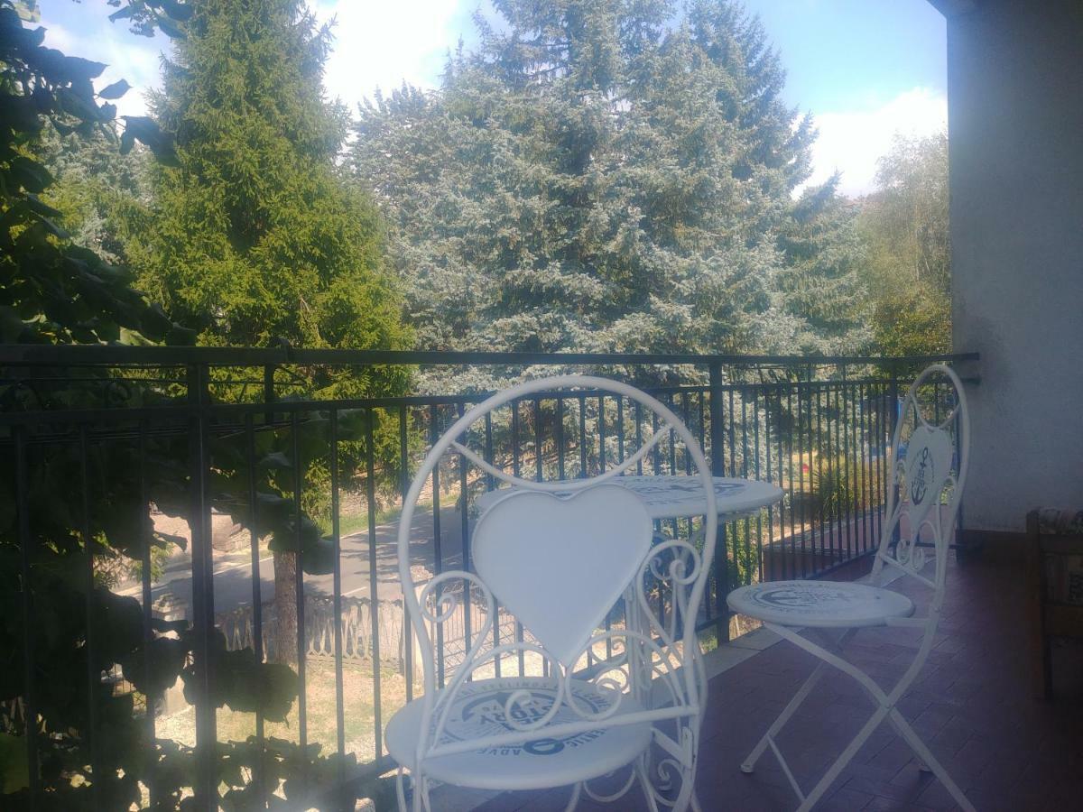 Tagliolo Monferrato Casa T Bed And Breakfast & Home Restaurant Di Tacchino Simone מראה חיצוני תמונה